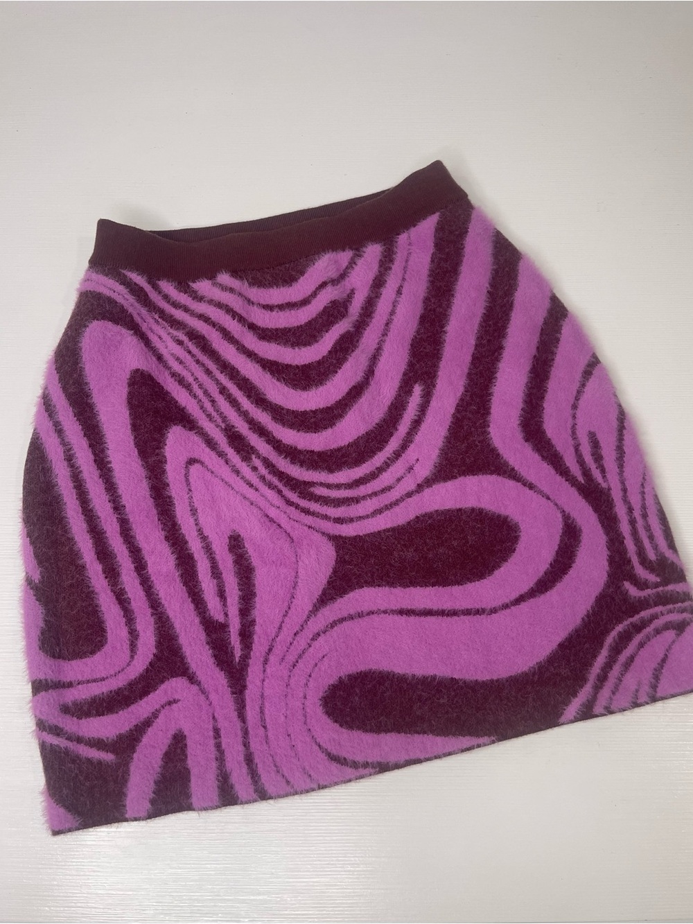 Porridge by Anthropologie Mod Swirl Fuzzy Knit Mini Skirt